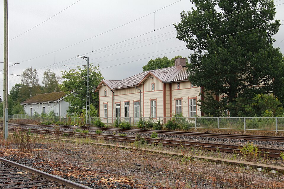 Kyrön rautatieasema