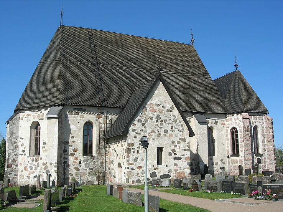 Nousiaisten kirkko