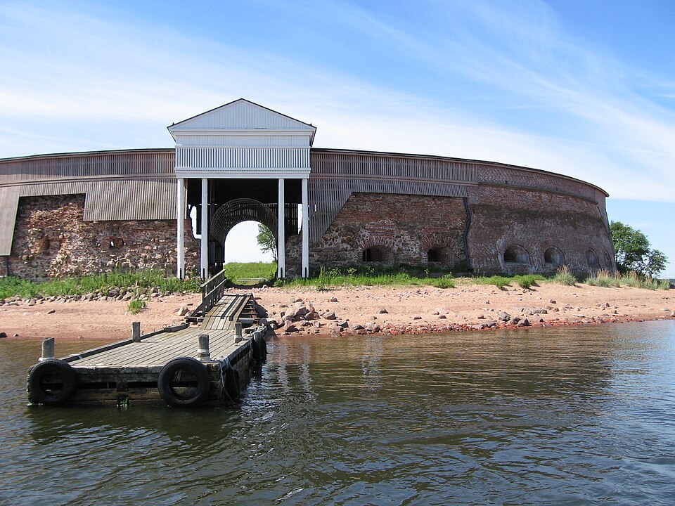 Ruotsinsalmi sea fortress