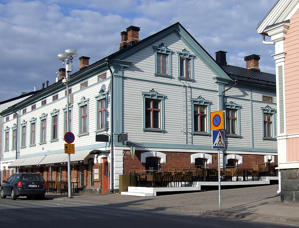 Jurveliuksen talo