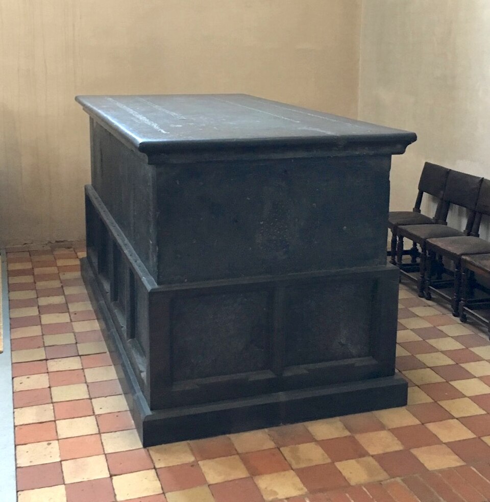 Hänen hautansa Sorøn luostarikirkossa, jonne hänen tyttärensä Margareeta siirrätti hänet uudelleen 1377 (kuva: Hakkasberra, CC BY-SA 4.0).